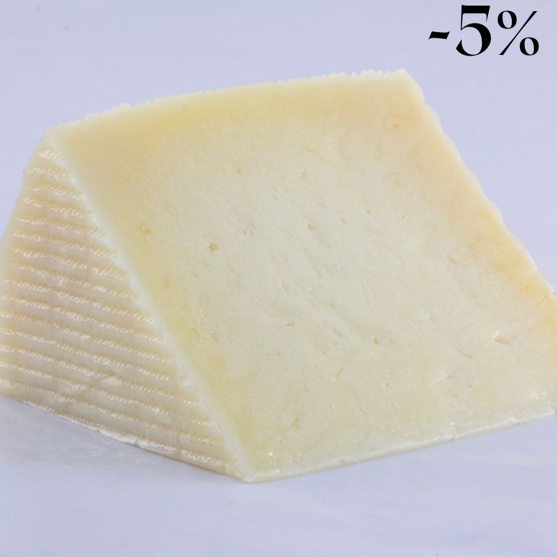 Queso de Oveja Semicurado-REVILLA-Cuña IMG_0924 OF
